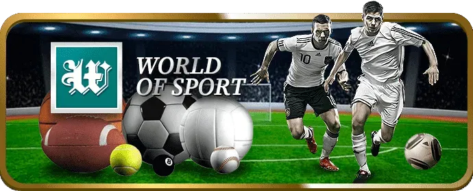 Các game thủ chuyên nghiệp thi đấu E-sports trong giải đấu lớn